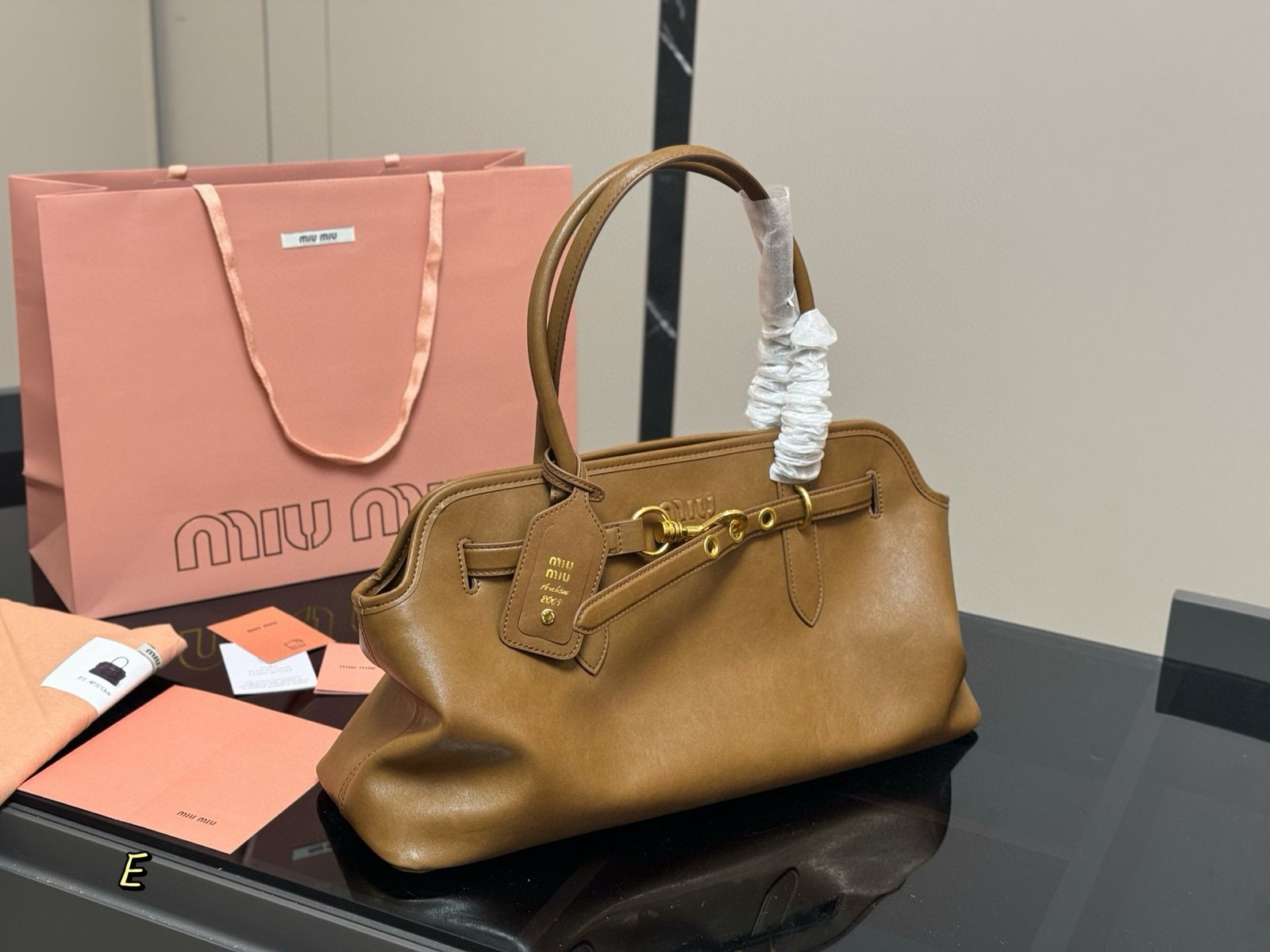 20250823231540.jpeg 【Glamour Bags 】37 bag - Image 1